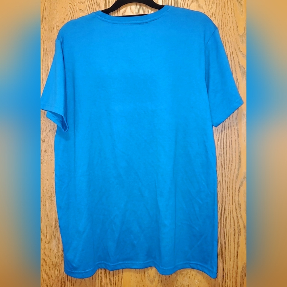 JZD LATINO HERITAGE MONTH Graphic T-Shirt NWOT Size: L - Picture 3 of 4